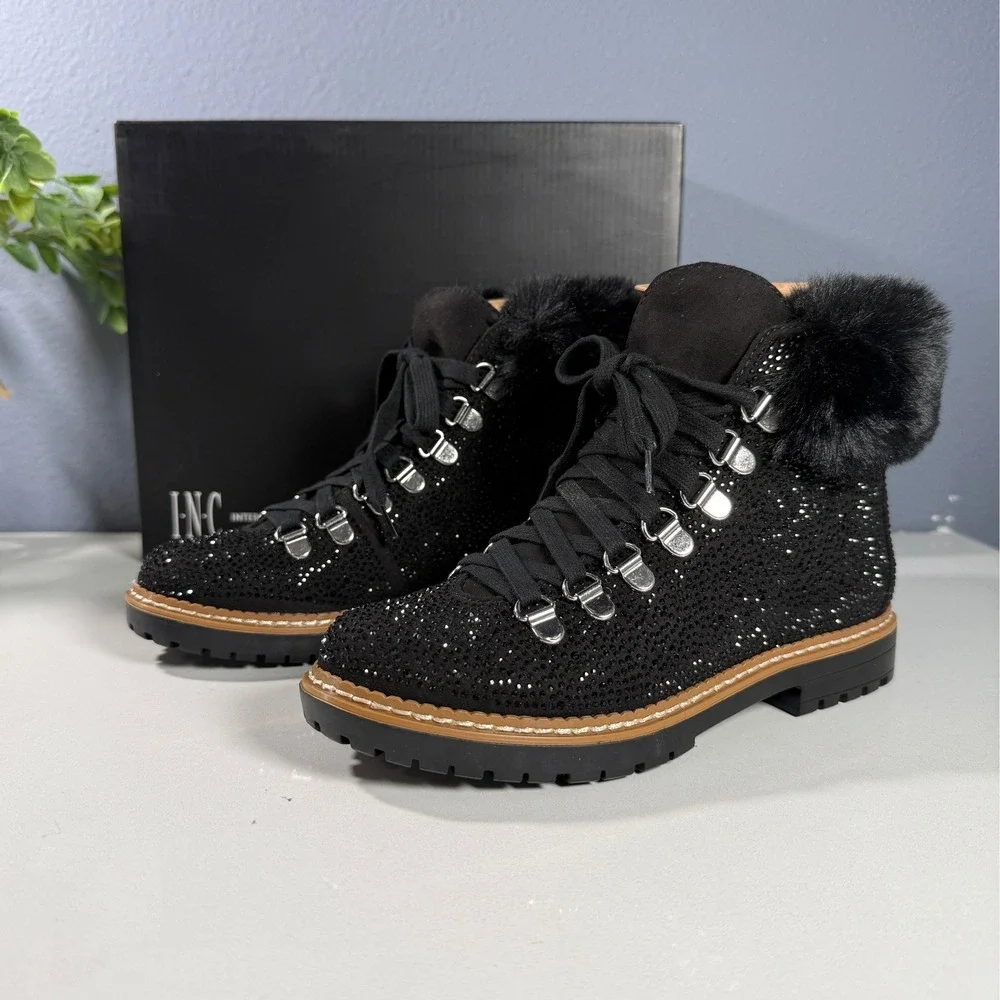 INC International Concepts Women's‎ Black Winter Boots with Fur Trim Size 5